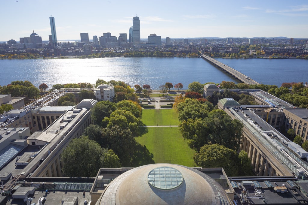Blockchain Education network: Arts at MIT overlooks the river