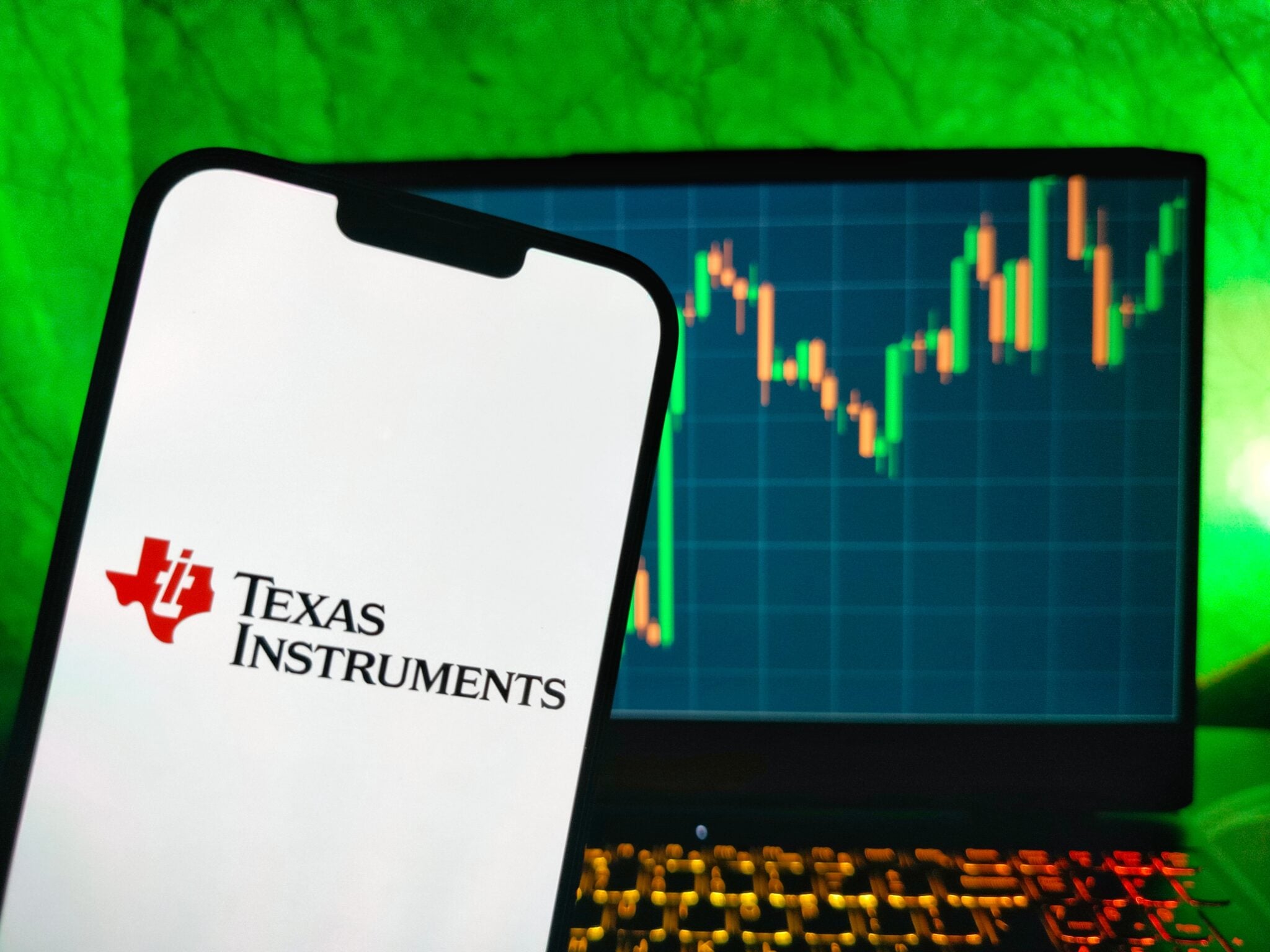 Texas Instrument Programmer Texas Instruments (TXN): Stock Drops 4% on Chip Demand Slowdown After ...