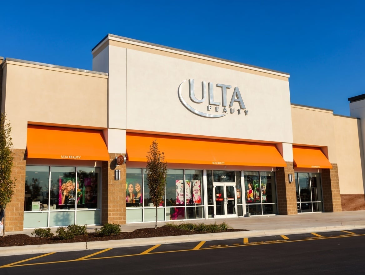 Ulta Beauty (ULTA) Stock Falls 10% After Earnings: Buying Opportunity or Red Flag?
