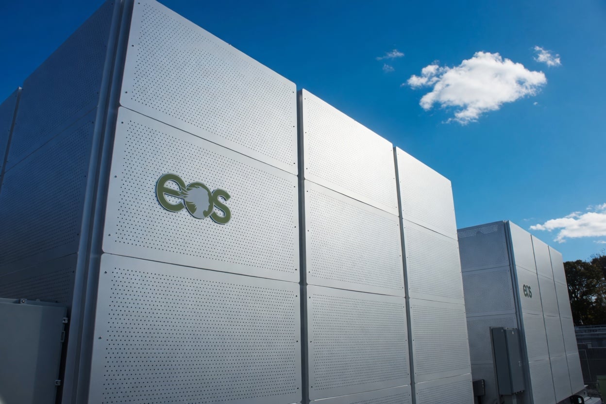 Secures U.S. Defense Partnership for Long-Duration Energy Storage Secures U.S. Defense Partnership for Long-Duration Energy Storage