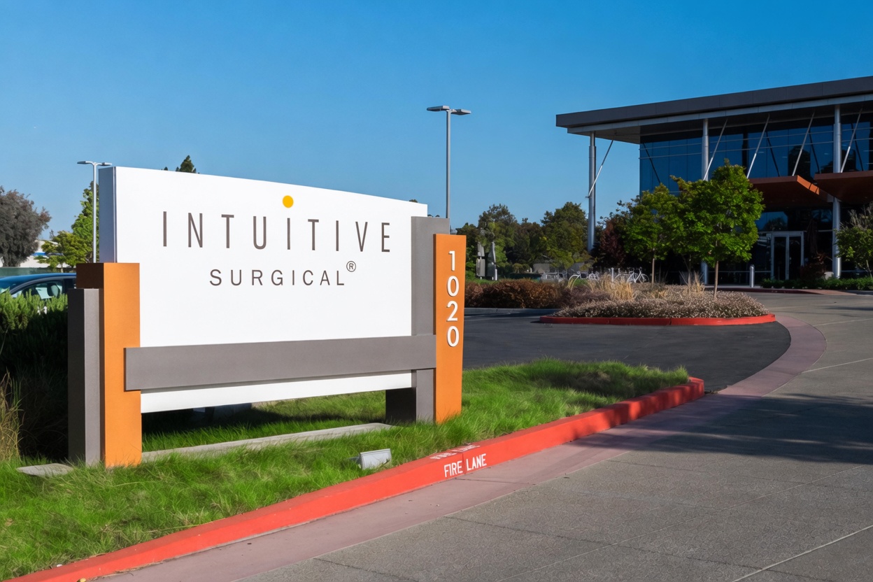 Intuitive Surgical (ISRG) Stock Drops 10% After Earnings Beat — Is This a Buying Opportunity?