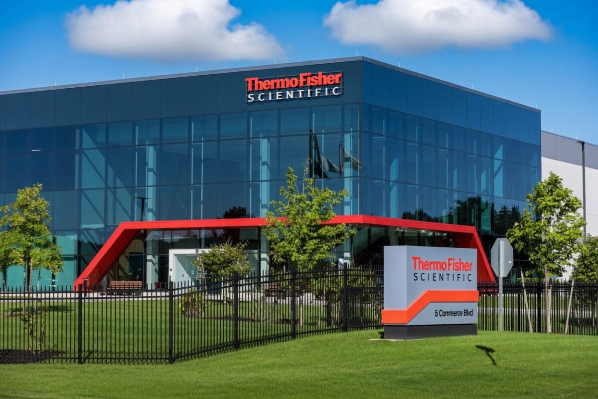 Thermo Fisher (TMO) Stock Climbs After Blowout Quarter Eases Sector Concerns
