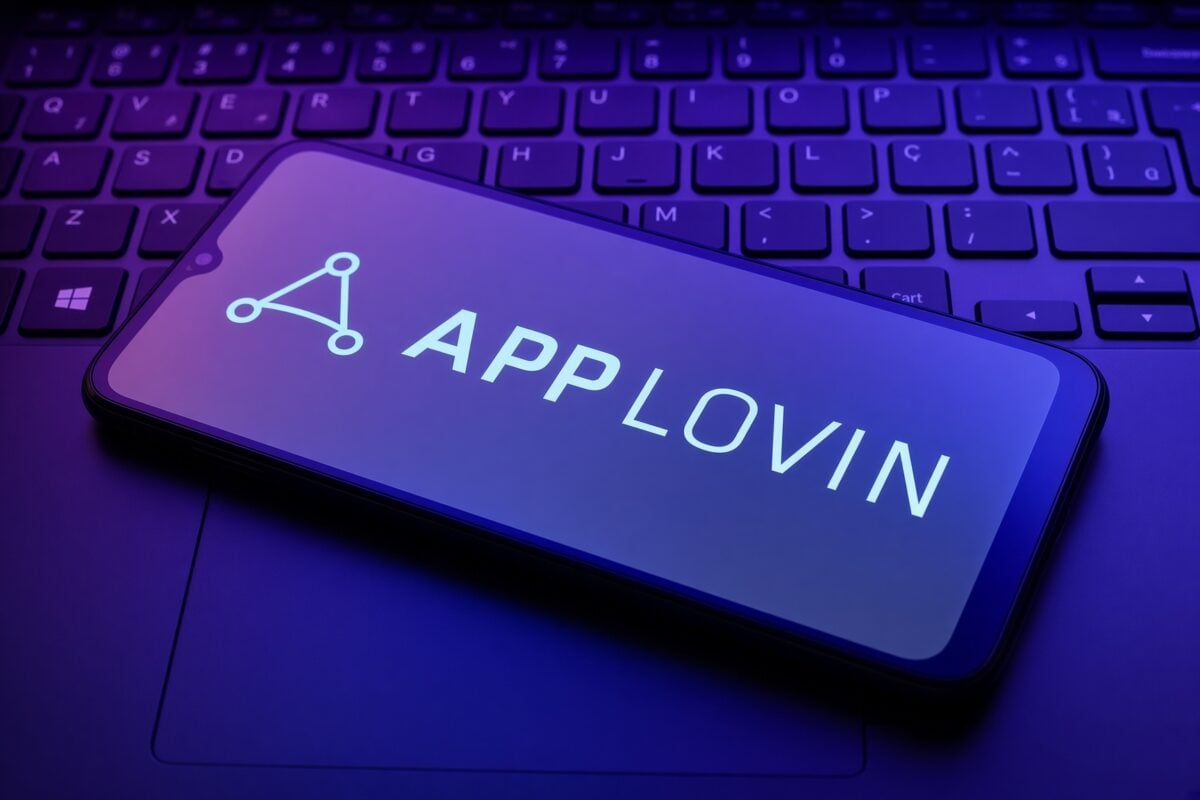 AppLovin (APP) Stock Crashes to 52-Week Low as BofA Pulls Its Buy Rating